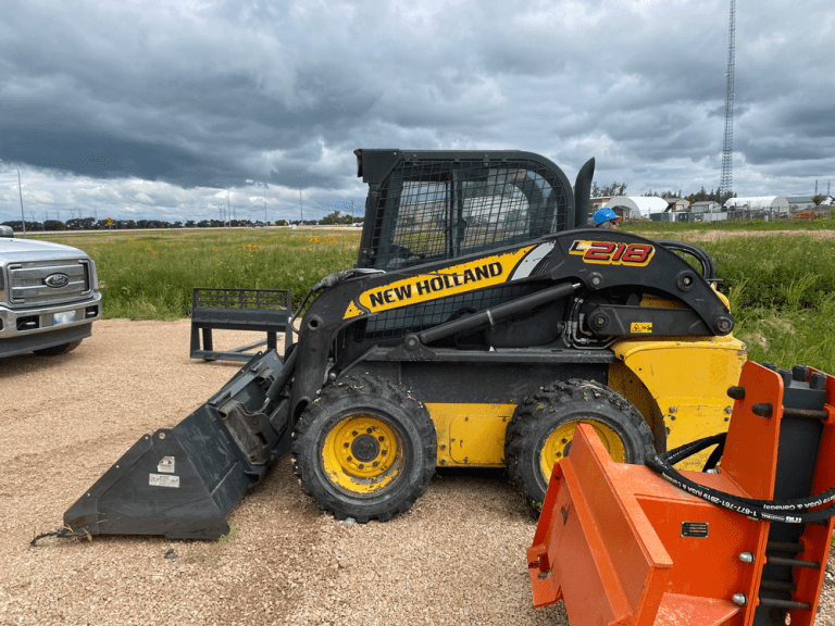 2015 New Holland L218 skid steer LyonLifts