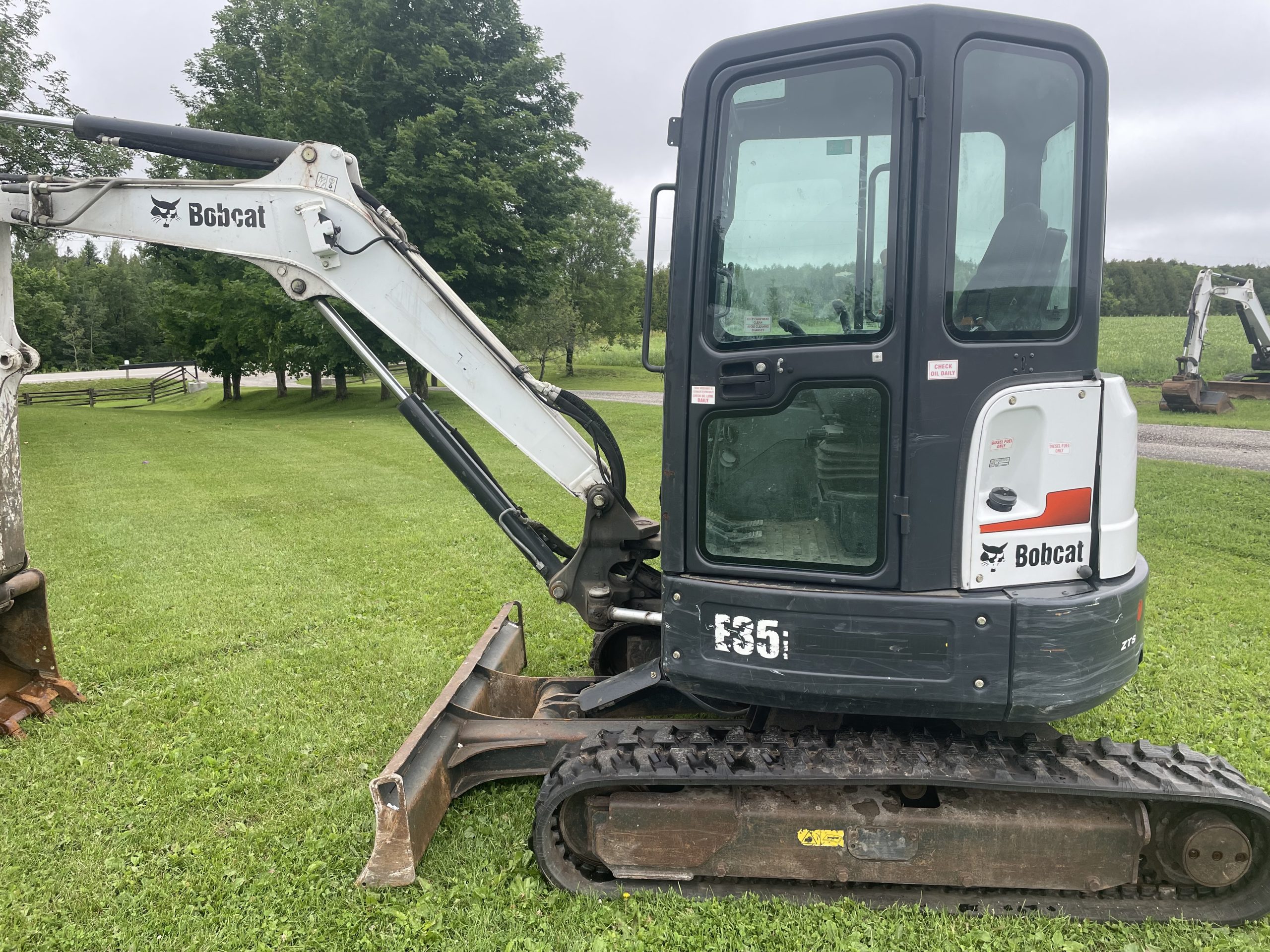 Used 2017 Bobcat E35I Mini excavator for sale in Ontario - LL69097