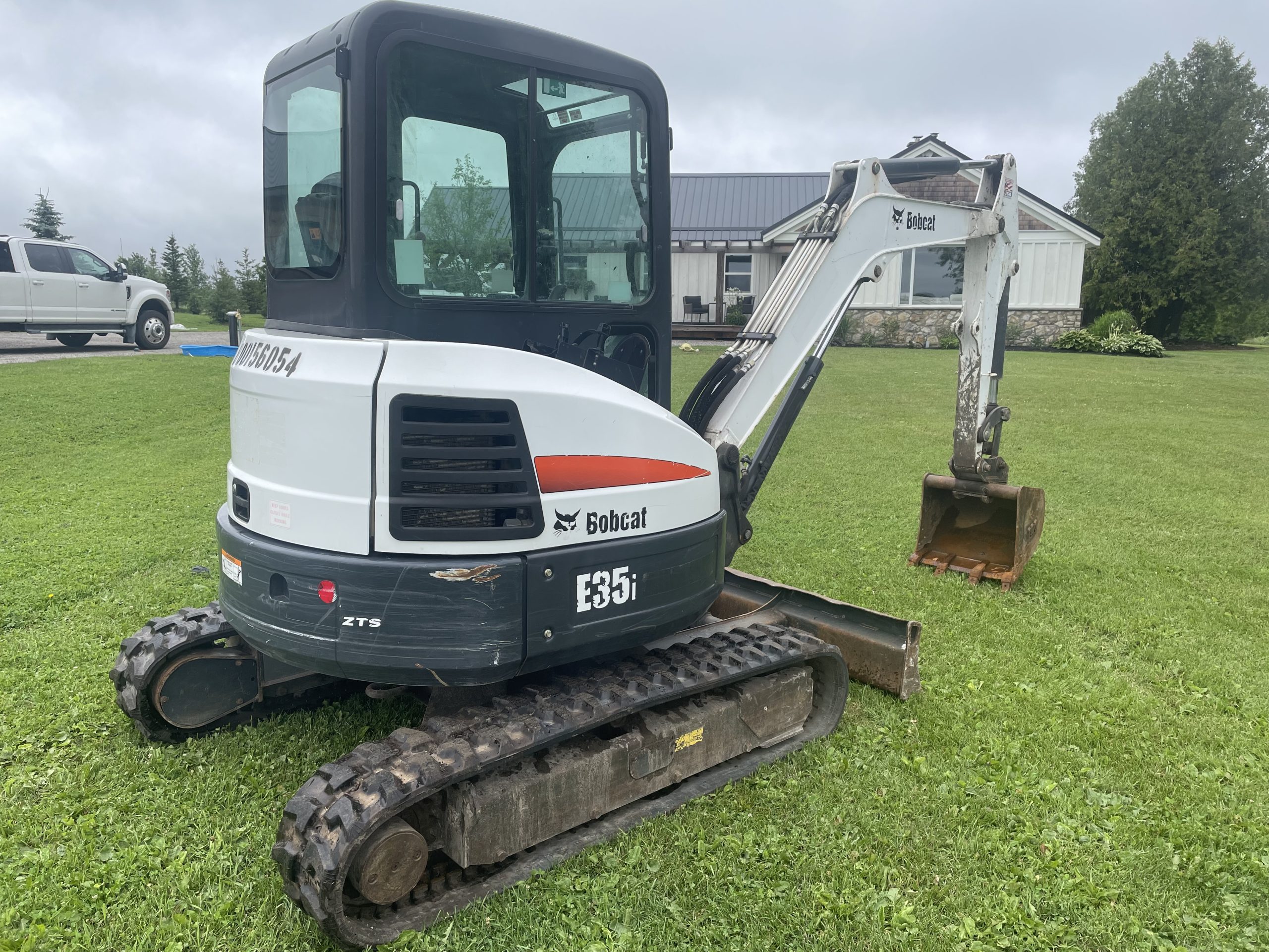 Used 2017 Bobcat E35I Mini excavator for sale in Ontario - LL69097