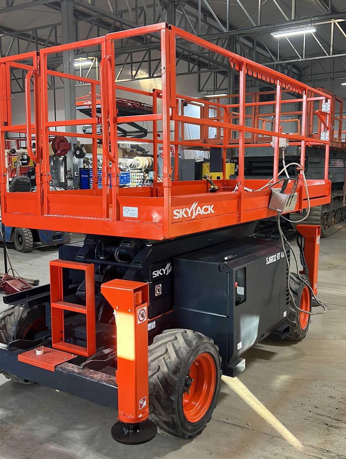 Skyjack SJ6832RT Scissor Lift for sale Fully repainted LL69NI037