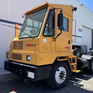 Used 2014 Ottawa 4x2 DOT Yard Spotter for sale in California - LL69NI044