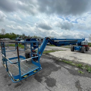 Used 2014 Genie S125 Telescopic Boom Lift for sale in Montreal - LL69174