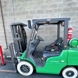 Used 2018 Mitsubishi FG25N Forklift for sale in Vancouver, BC - LL69178NI