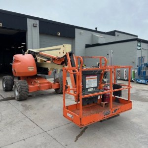 Used 2014 JLG 450AJ Articulating Boom Lift for sale in Quebec - LL69354