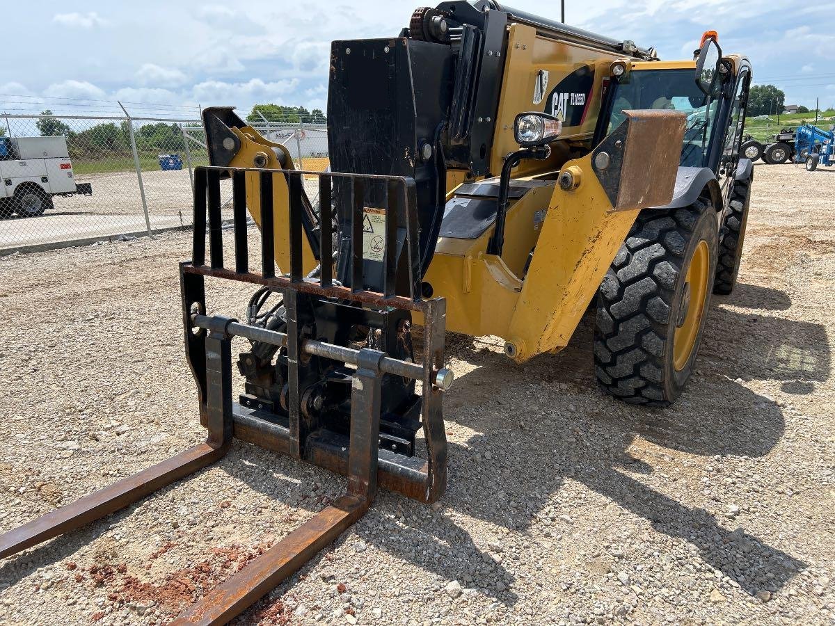 Used 2018 CAT TL1055 Telehandler for sale in Illinois - LL69365NI