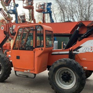 Used 2011 Skytrak 8042 Telehandler for sale in Milwaukee, WI / FOB Wisconsin - LL26-061