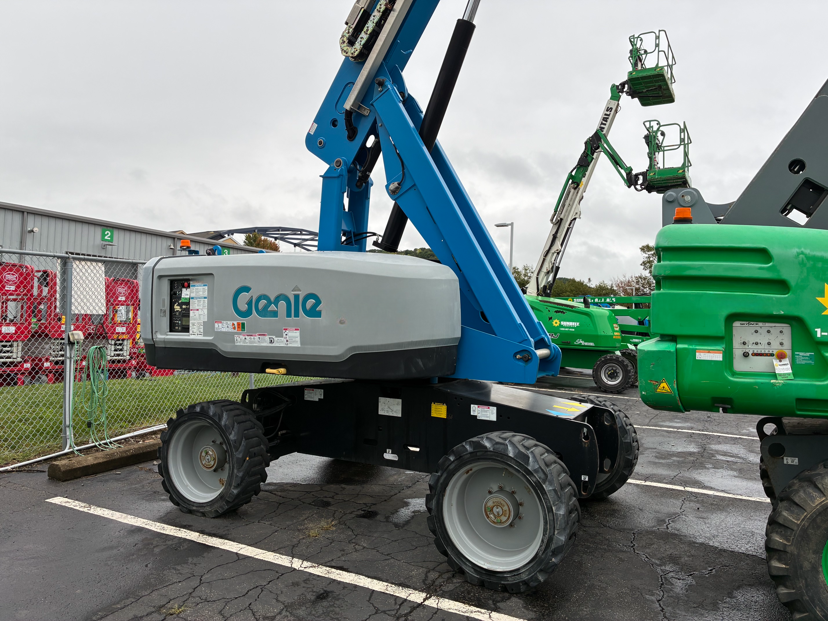 Used 2017 Genie S65 Telescopic Boom Lift for sale in Pittsburgh, PA / FOB Illinois - LL27-020