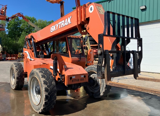 Used 2011 Skytrak 6042 Telehandler for sale in Milwaukee, WI / FOB Wisconsin - NI27-040